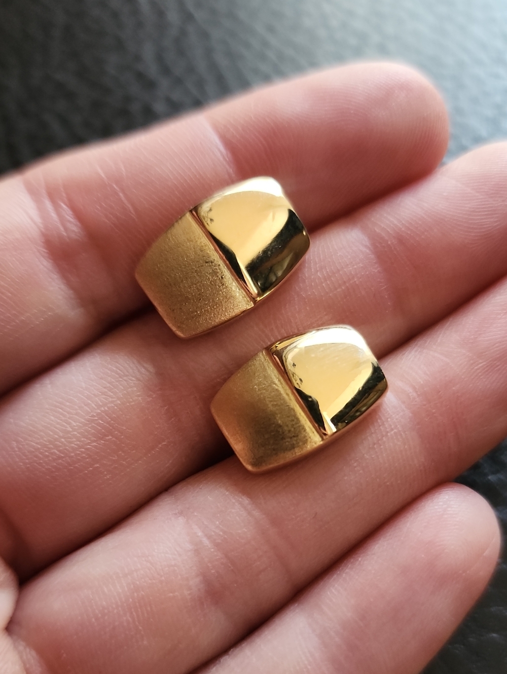 VTG Napier Gold-Tone Chunky Clip Earrings - Classic Gold Color